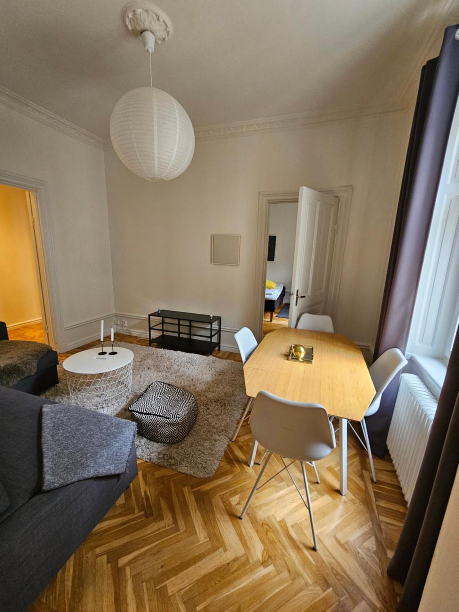 Home Inn Kg26 Stockholm Bagian luar foto